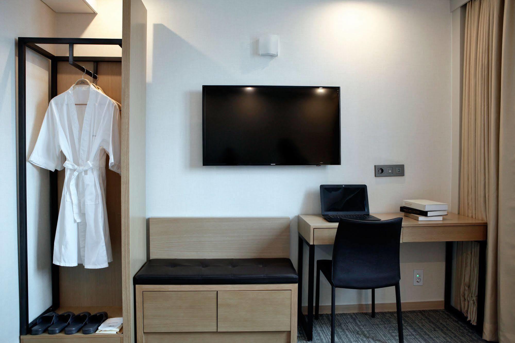 On City Hotel Cheonan Zewnętrze zdjęcie